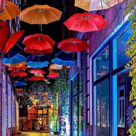 Apartment Design-appartement Im Zentrum Schwerin (Mecklenburg-Vorpommern)