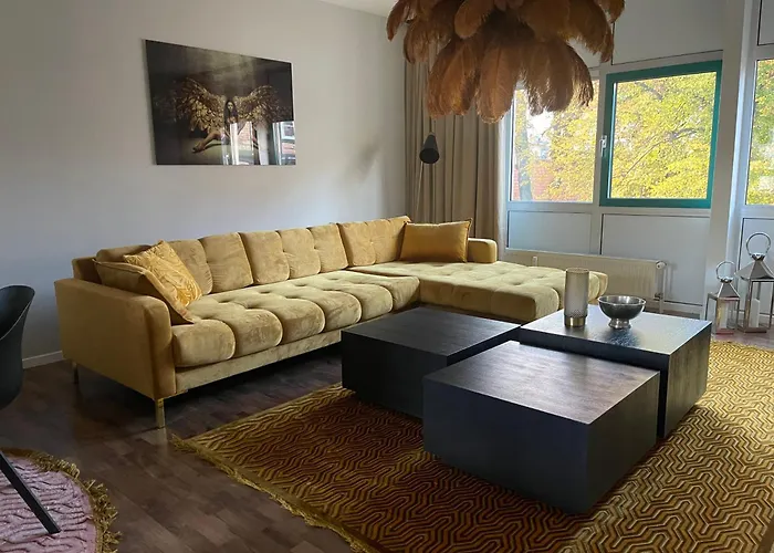 Apartment Design-appartement Im Zentrum